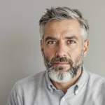 entdecke natürliche methoden, um heute abend schneller einzuschlafen – ganz ohne tabletten oder tee. schlafe erholsam mit einfachen tipps für eine bessere nachtruhe.